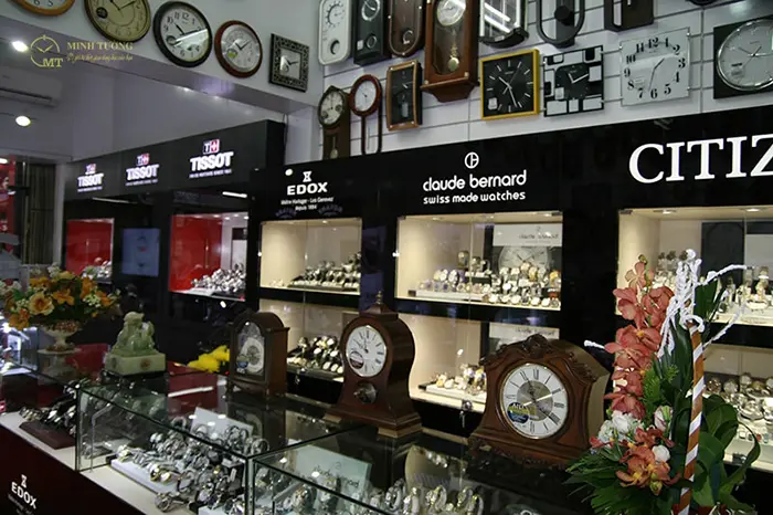 Cửa hàng đồng hồ Minh Tường tại Hà Nội nhận được sự tin tưởng của khách hàng