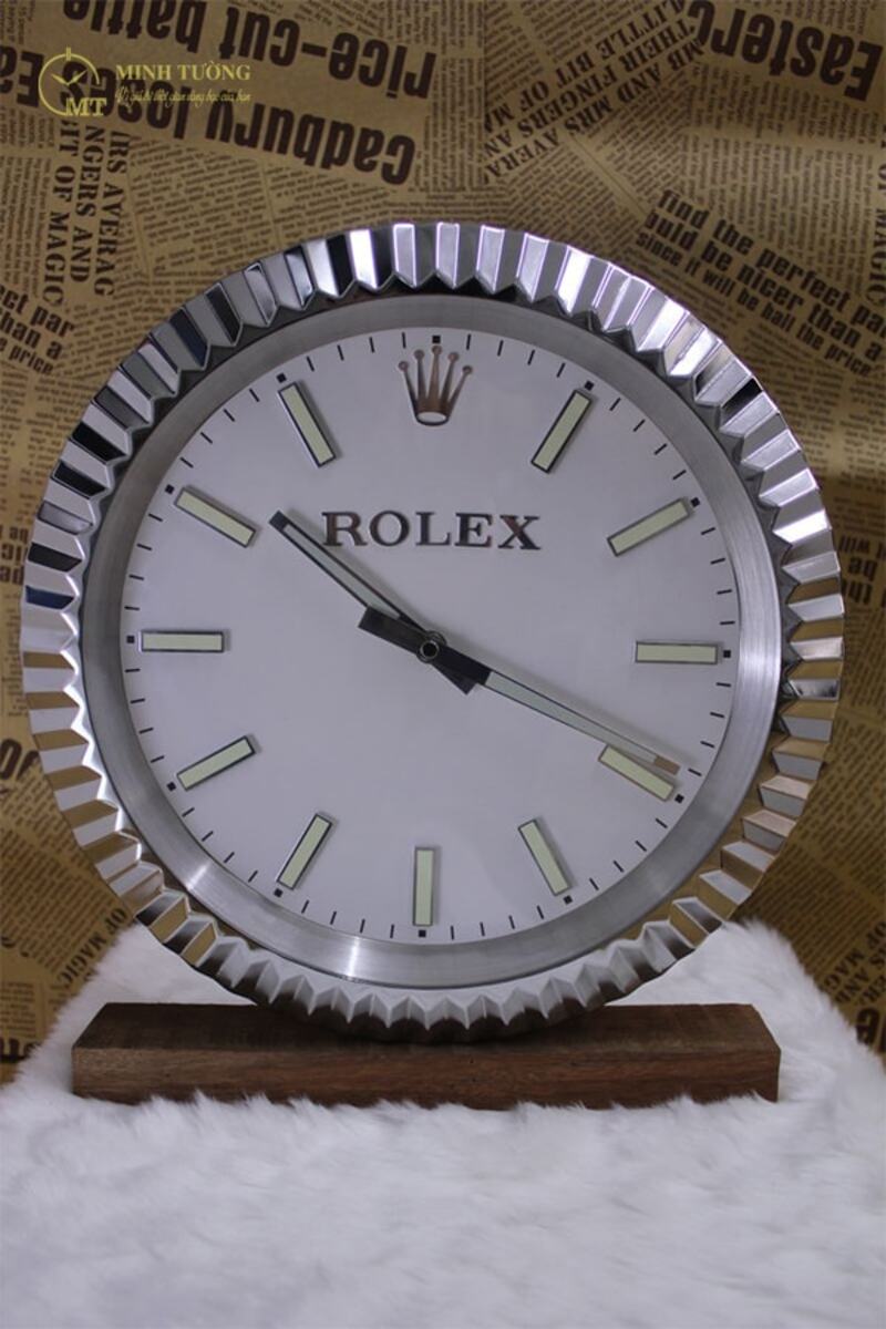 Đồng hồ treo tường hiệu Rolex