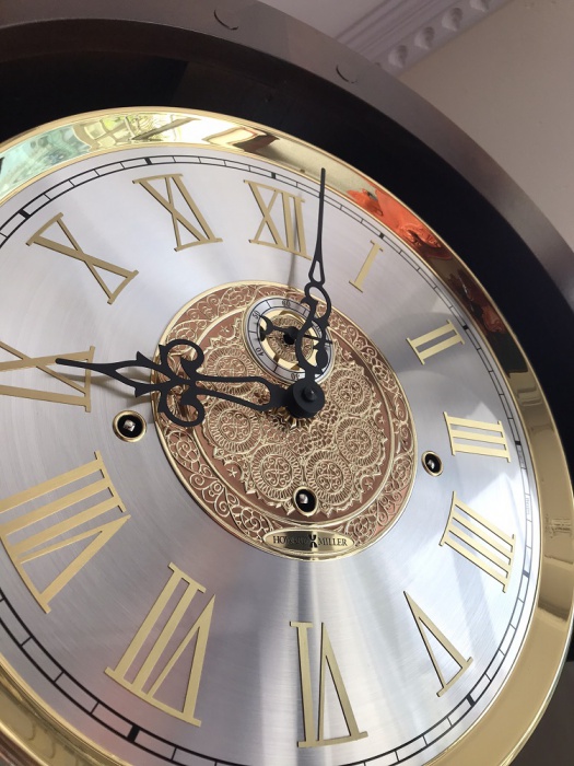 howard miller 611 204 3