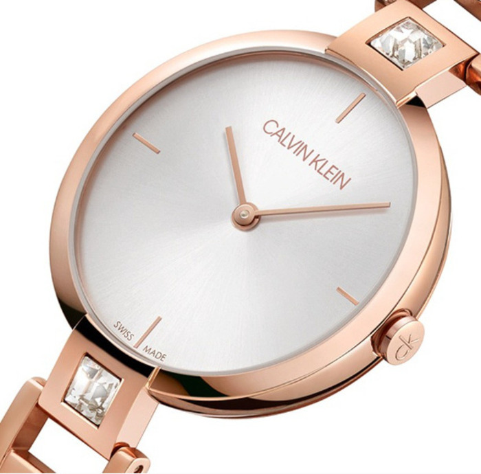 Đồng hồ Calvin Klein được đánh giá cao về chất lượng tiêu chuẩn thế giới